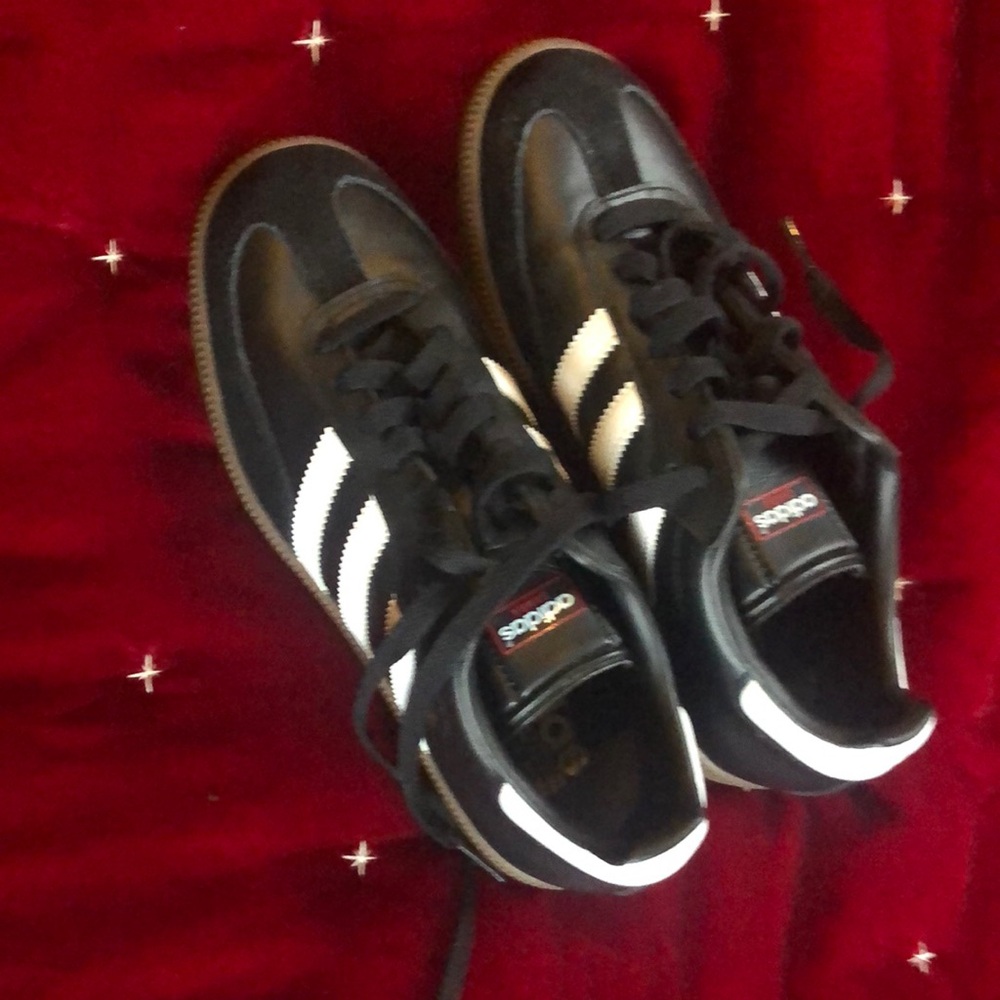 Adidas Black and White Samba Sneakers. Perfect Condition.